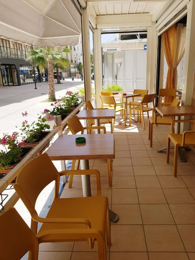 Hotel La Plage 카톨리카 외부 사진