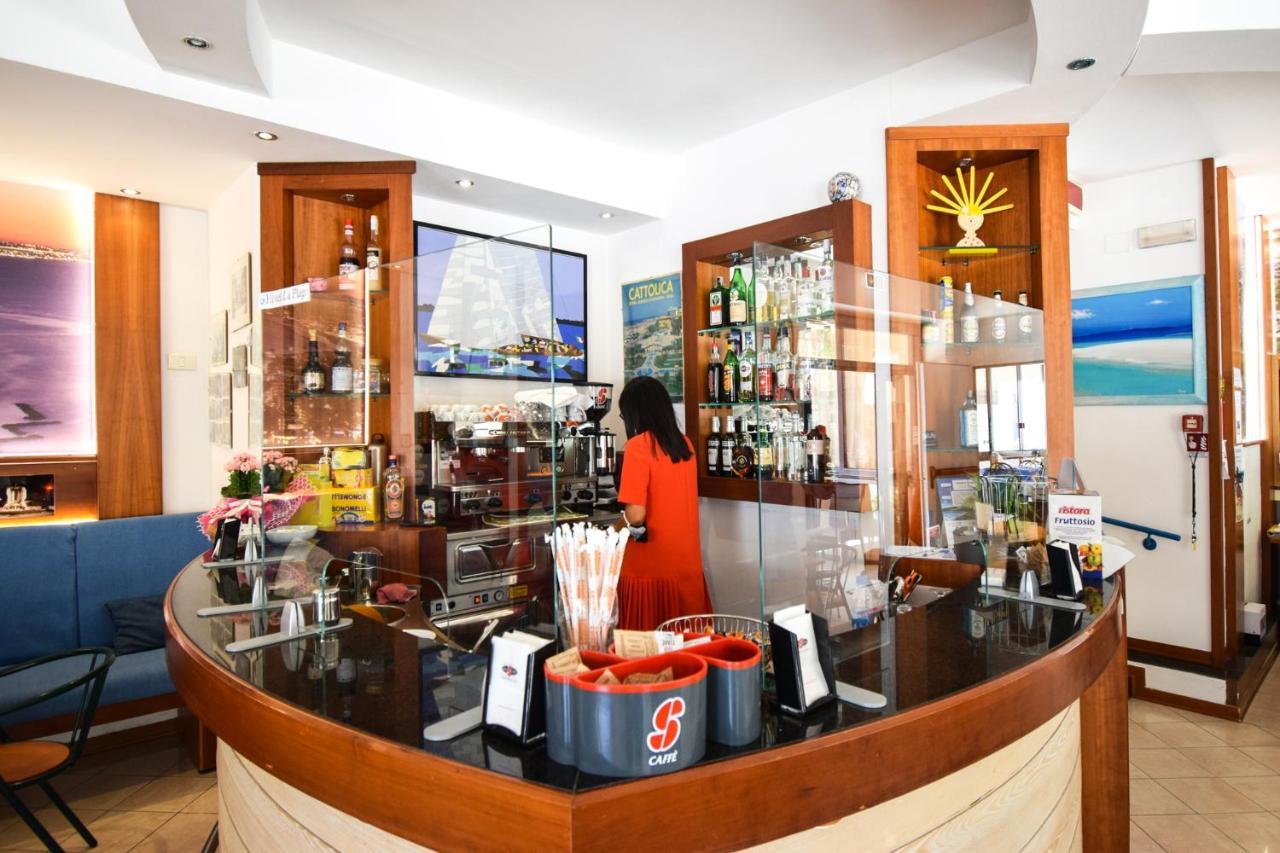 Hotel La Plage 카톨리카 외부 사진