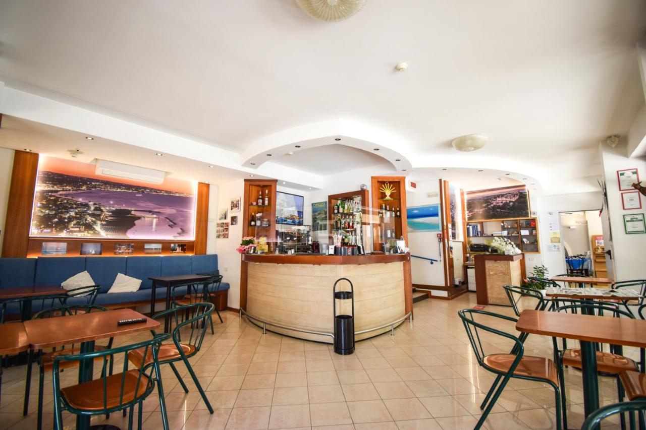 Hotel La Plage 카톨리카 외부 사진